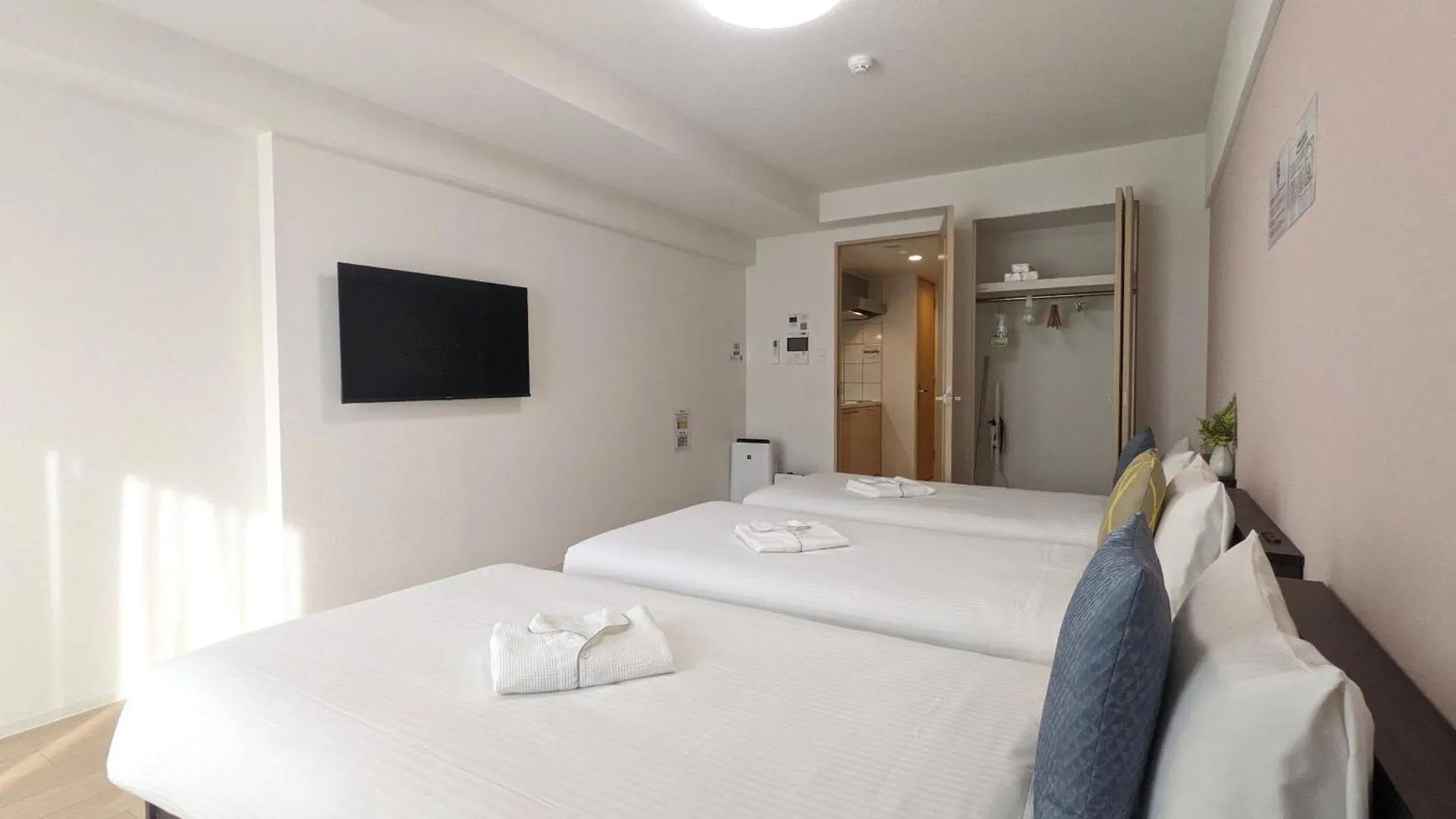 Eslead Hotel Osaka Nipponbashi