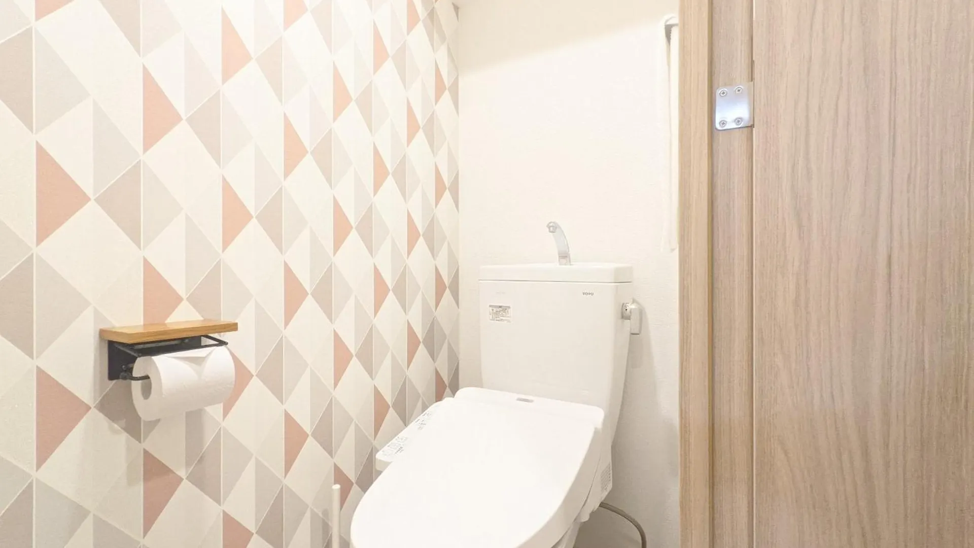 Eslead Hotel Osaka Nipponbashi Apartment