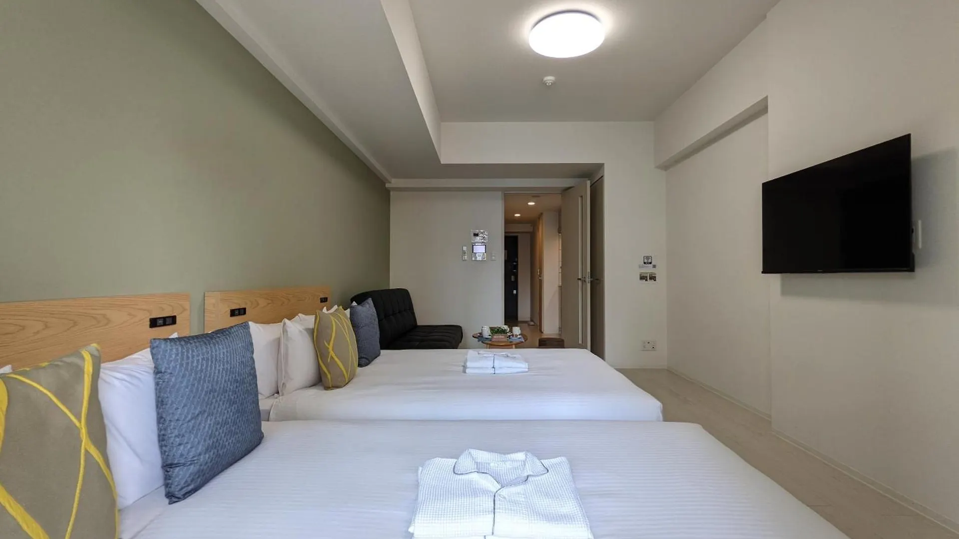 Eslead Hotel Osaka Nipponbashi 0*,